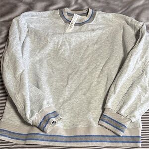 Women’s size sm LuLu Lemon crew neck sweatshirt